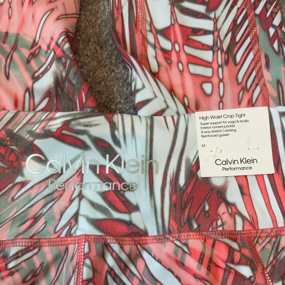 NWT CALVIN KLEIN High Waist Crop Tight Medium - Picture 4 of 4